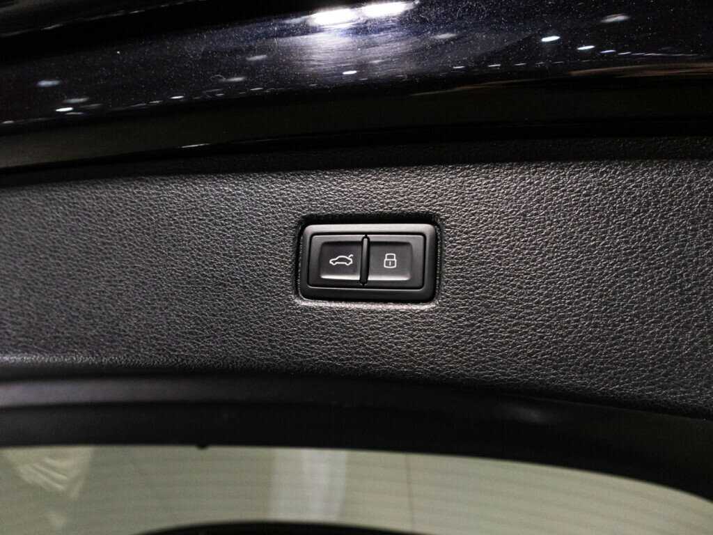 Купить Audi Q7 с пробегом. Фото: #14