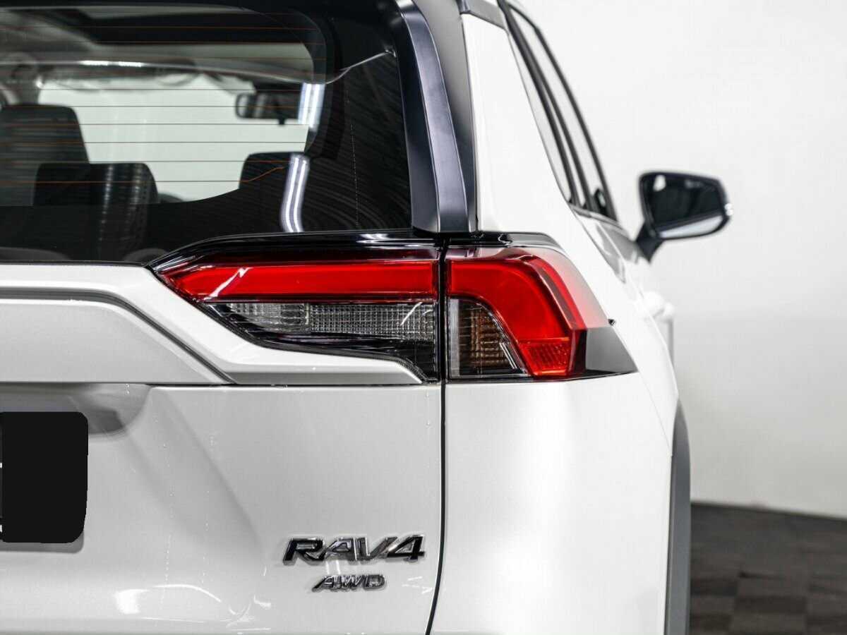 Купить Toyota RAV4 с пробегом. Фото: #8