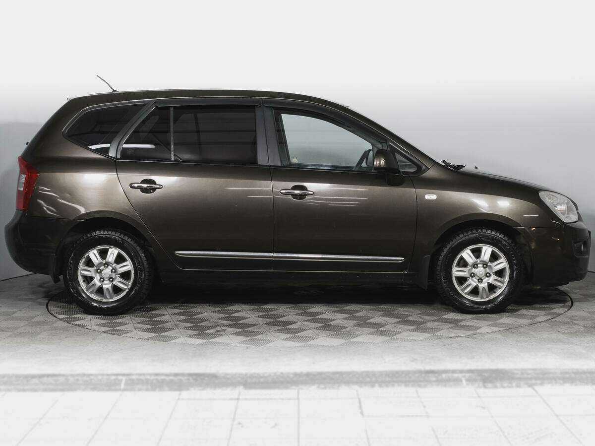 Купить Kia Carens с пробегом. Фото: #3