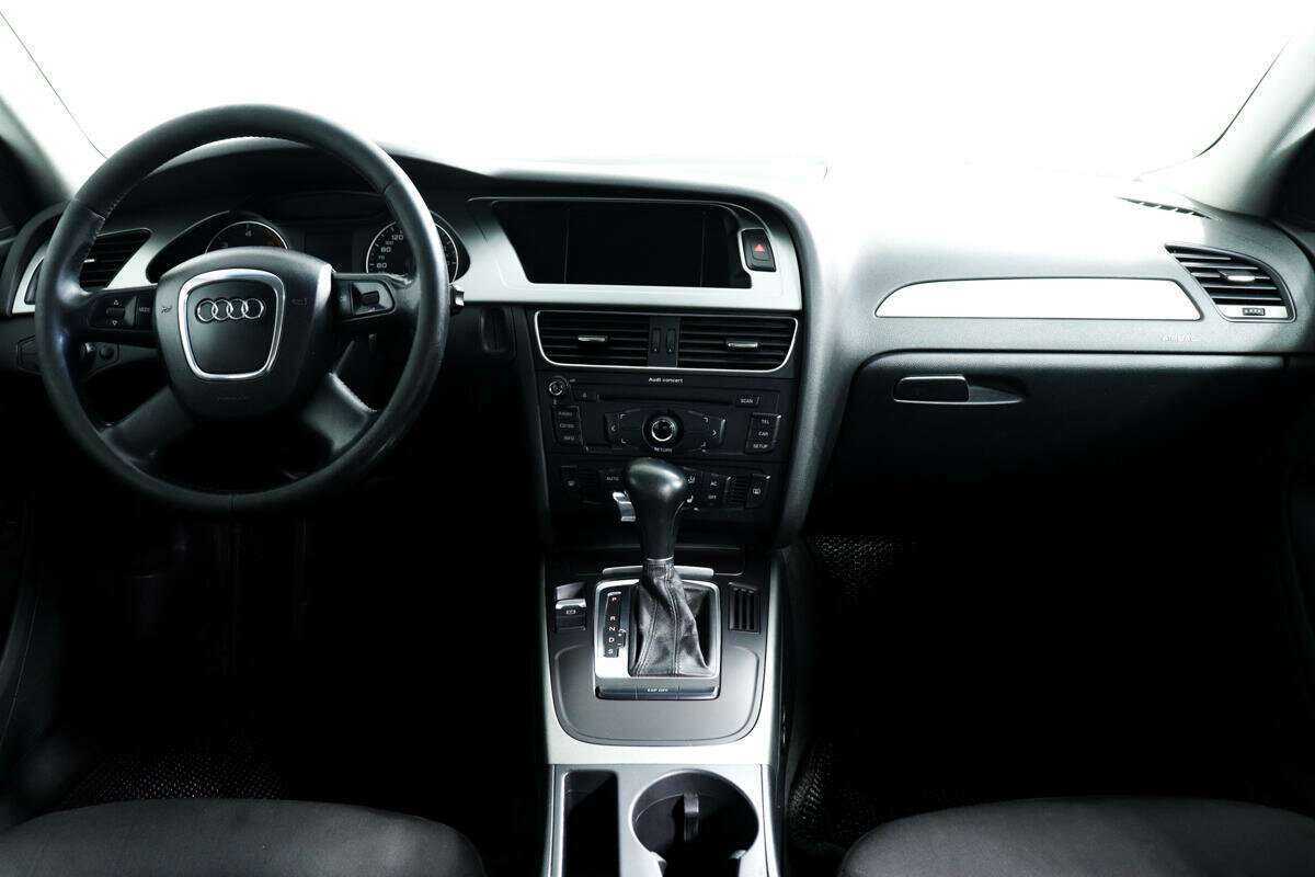 Купить Audi A4 с пробегом. Фото: #10