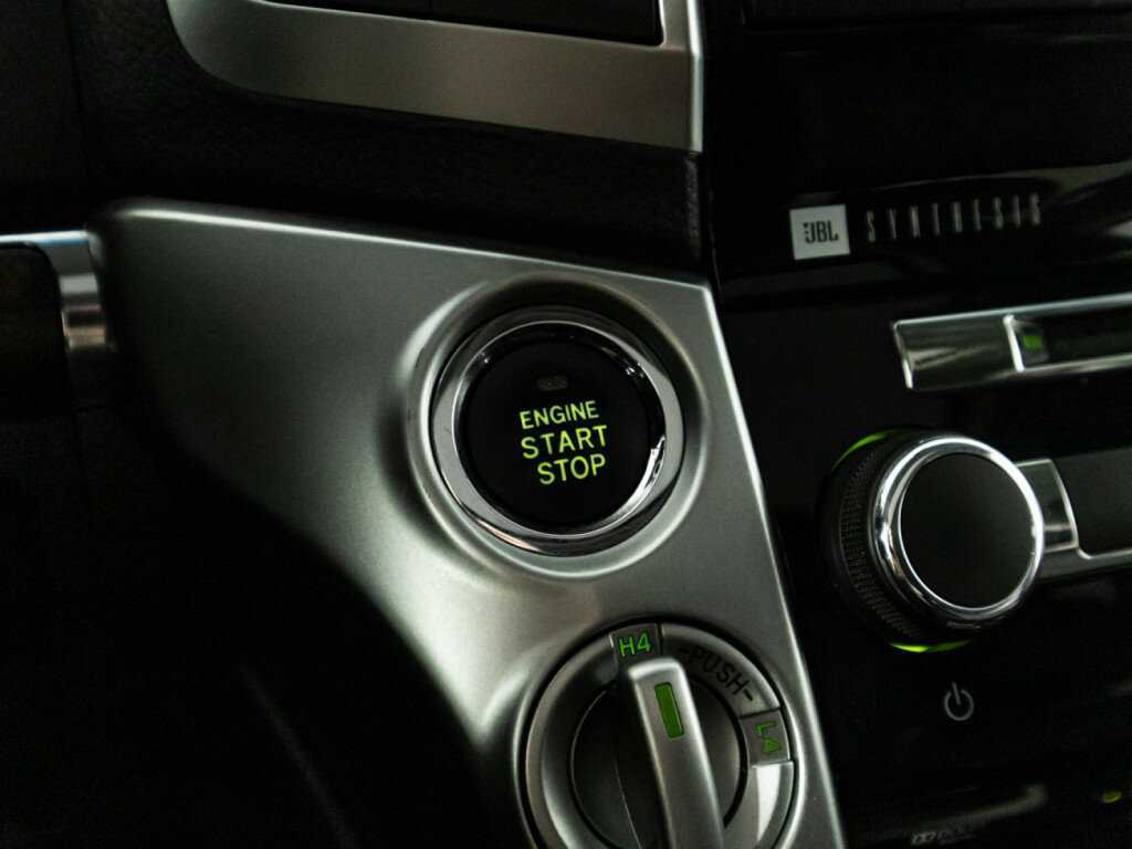 Купить Toyota Land Cruiser с пробегом. Фото: #20