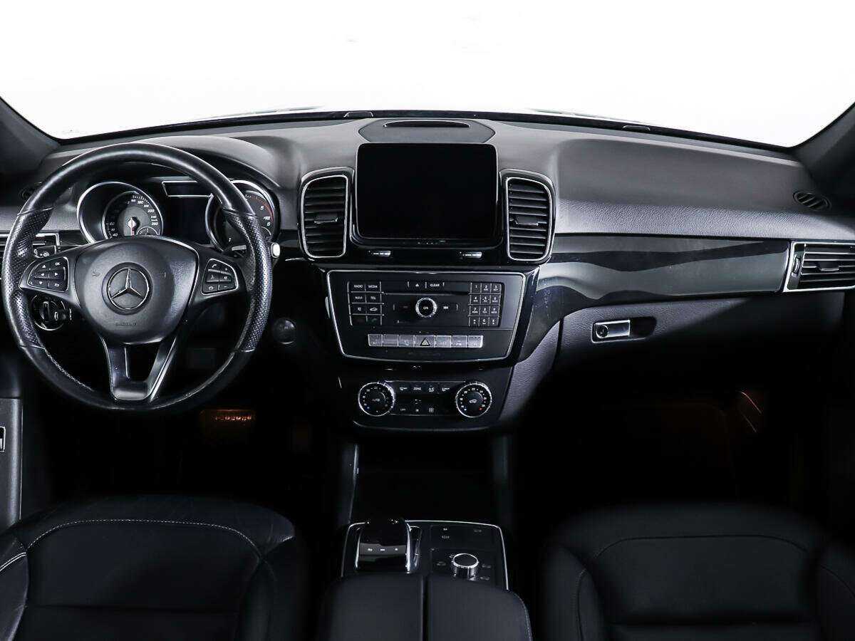 Купить Mercedes-Benz GLE с пробегом. Фото: #10