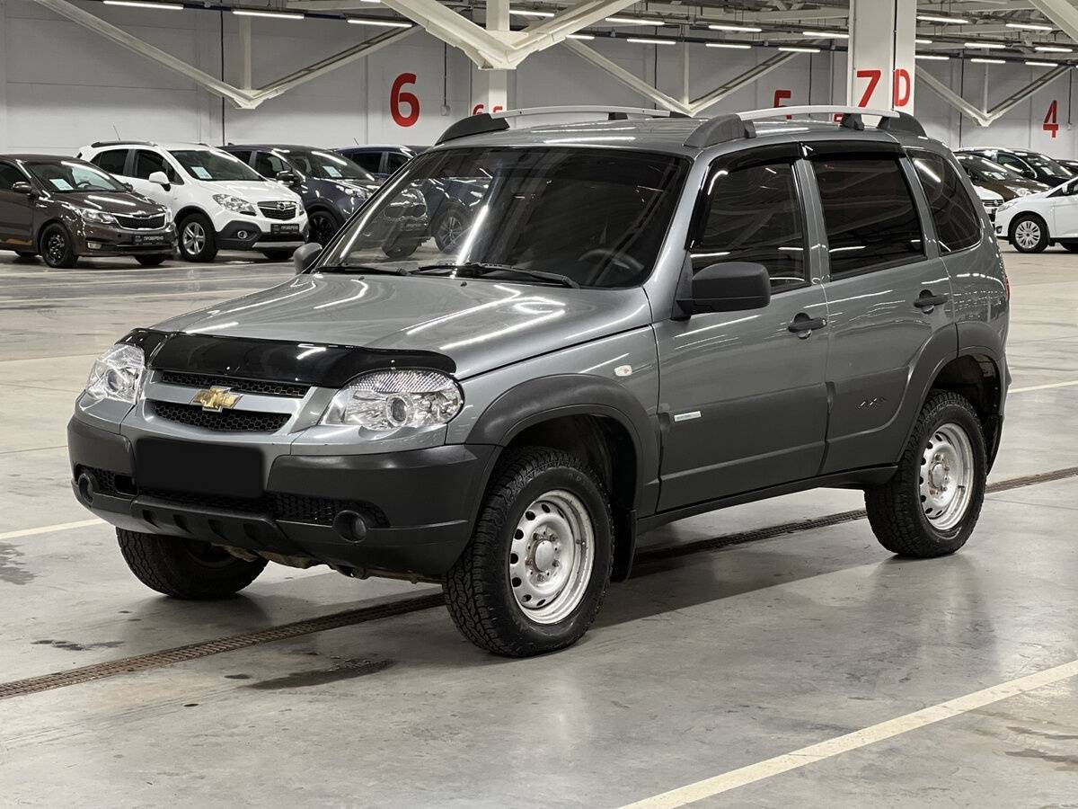 Купить Chevrolet Niva с пробегом. Посмотреть фото