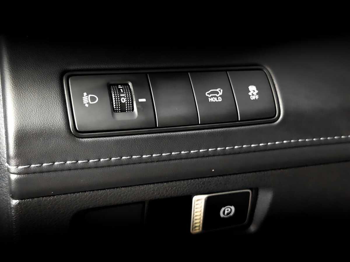 Купить Hyundai Santa Fe с пробегом. Фото: #26