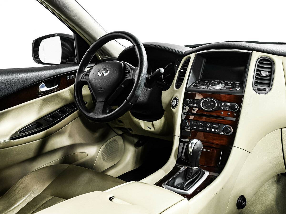 Купить Infiniti QX50 с пробегом. Фото: #8
