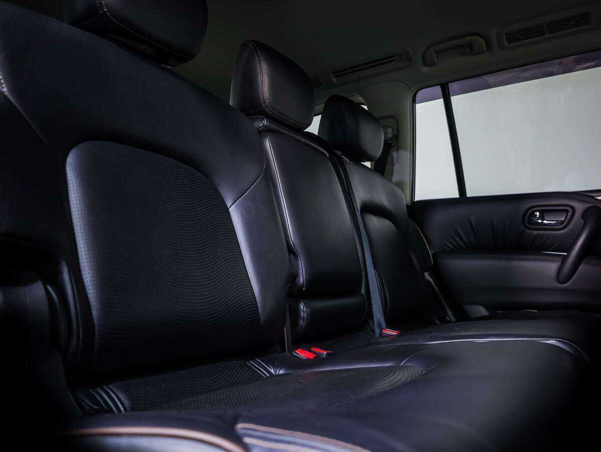 Купить Nissan Patrol с пробегом. Фото: #11