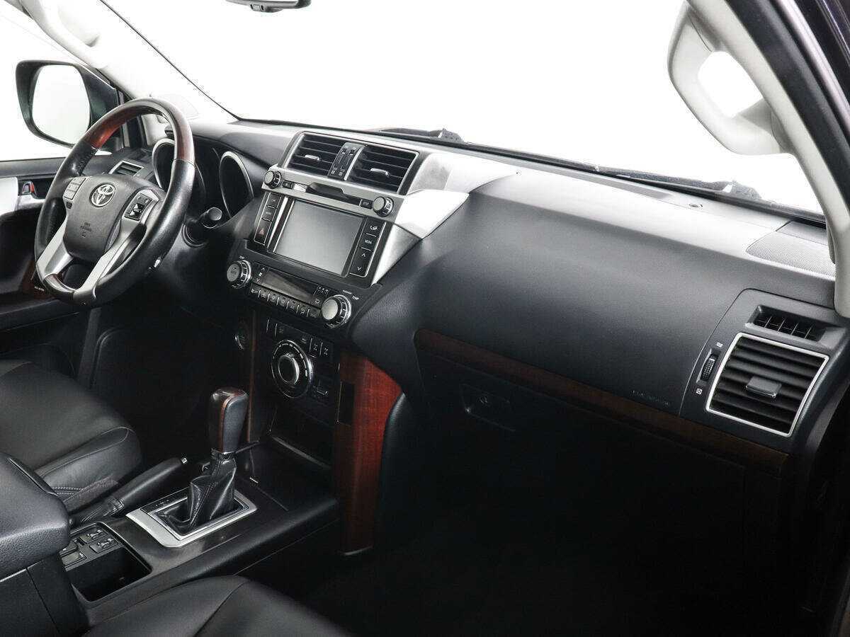 Купить Toyota Land Cruiser Prado с пробегом. Фото: #9