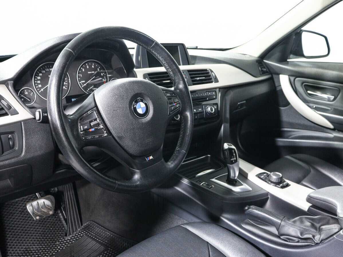 Купить BMW 3 серии с пробегом. Фото: #11