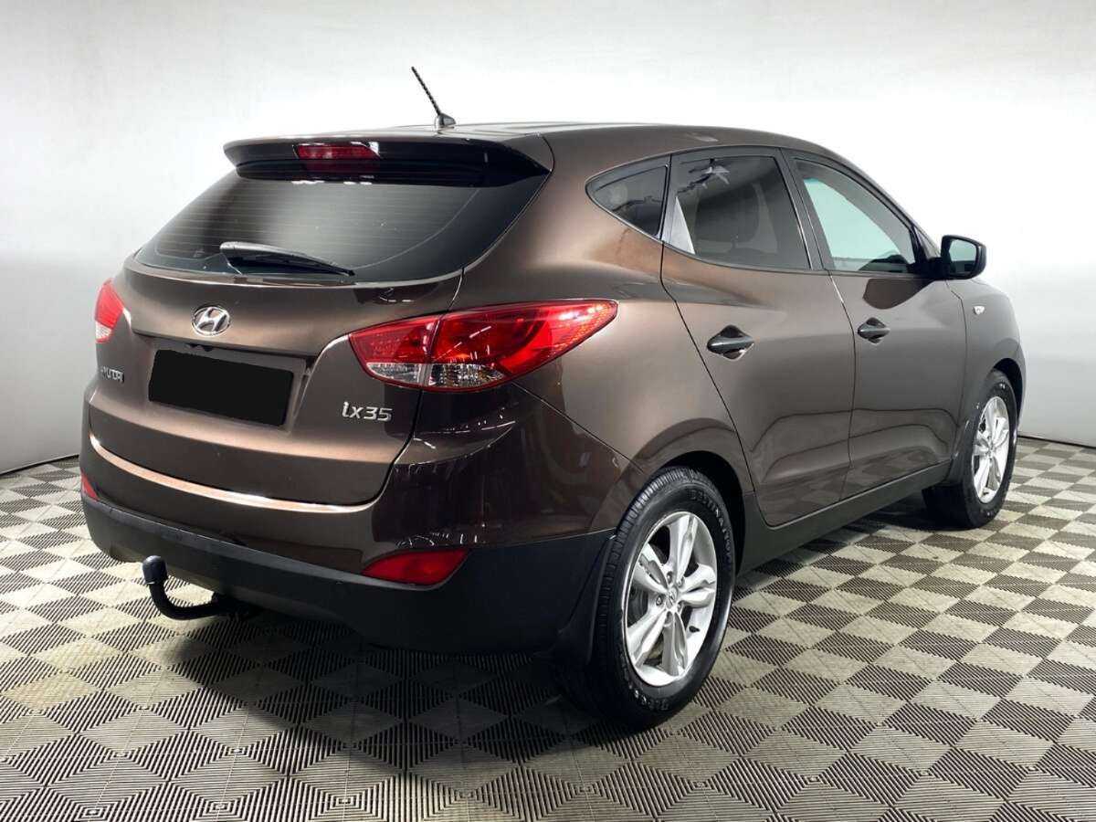 Купить Hyundai ix35 с пробегом. Фото: #4