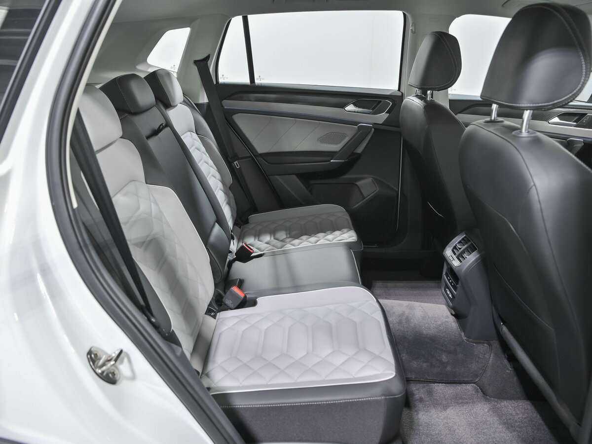 Купить Volkswagen Tayron с пробегом. Фото: #15