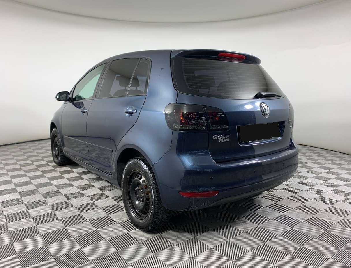 Купить Volkswagen Golf Plus с пробегом. Фото: #6
