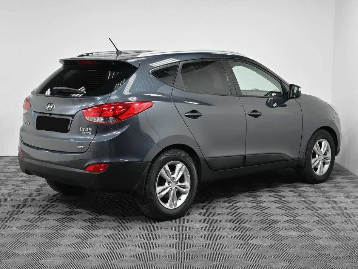 Купить Hyundai ix35 с пробегом. Фото: #1