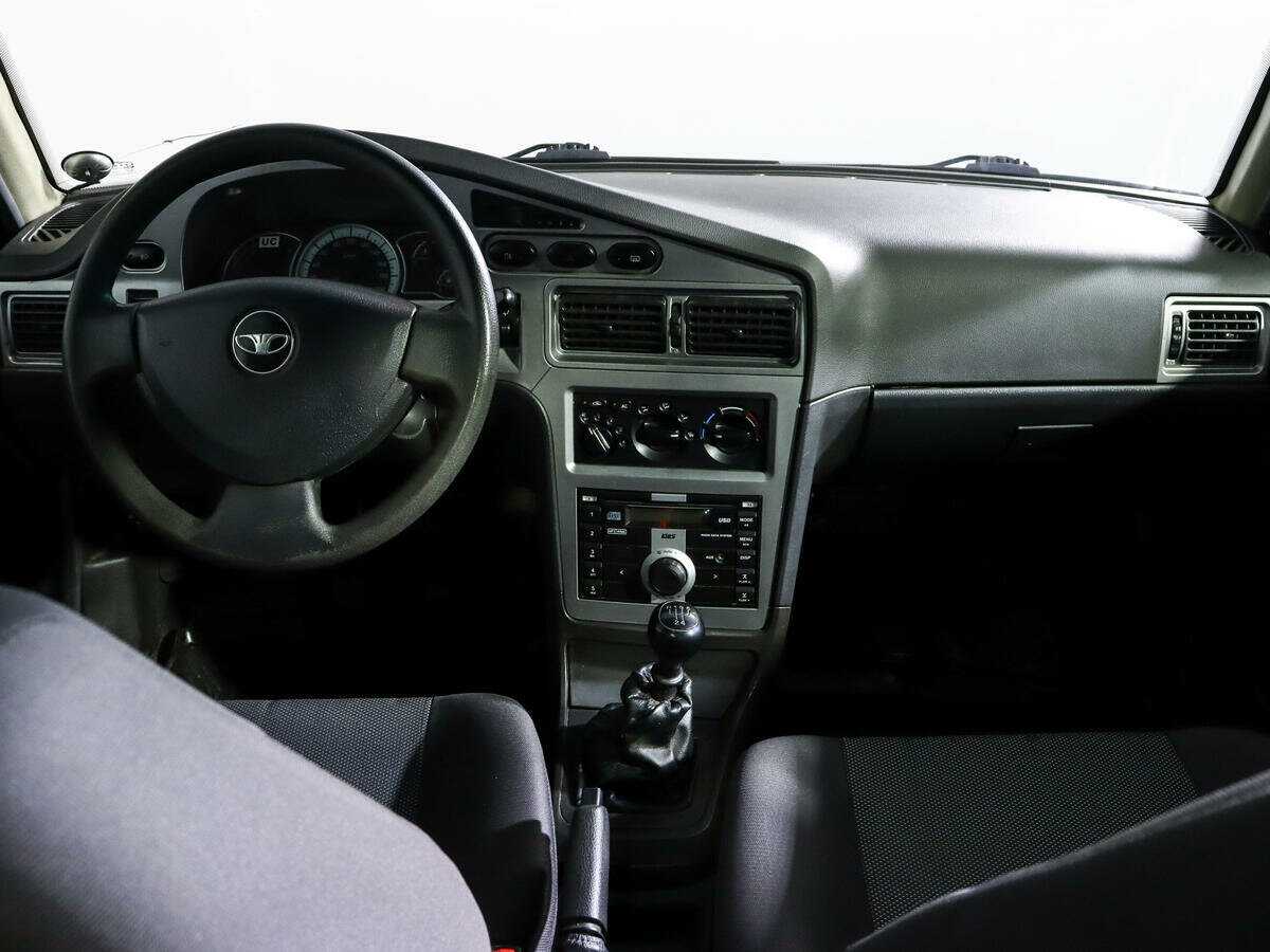Купить Daewoo Nexia с пробегом. Фото: #11