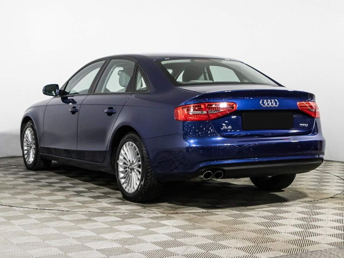 Купить Audi A4 с пробегом. Фото: #6