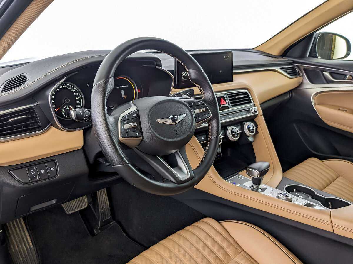 Купить Genesis G70 с пробегом. Фото: #12