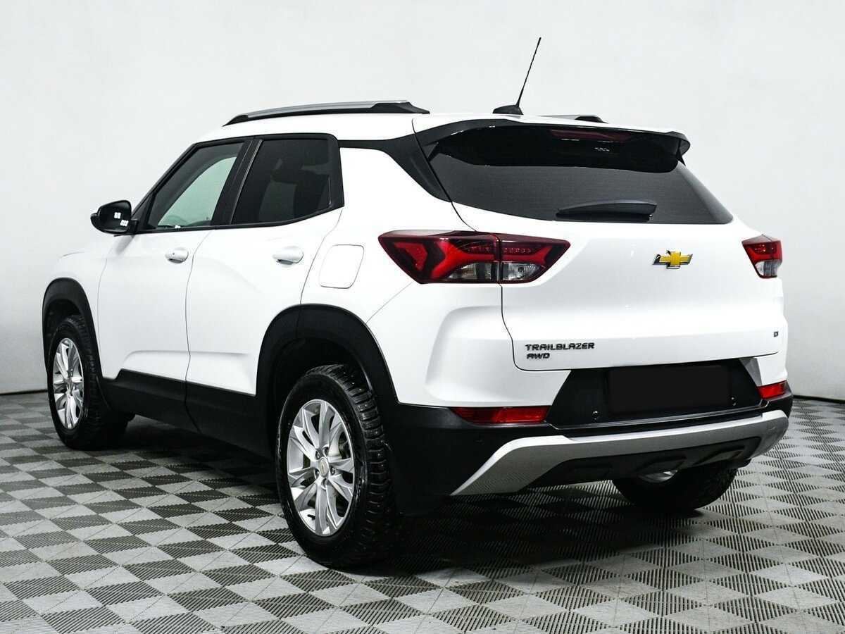 Купить Chevrolet TrailBlazer с пробегом. Фото: #6