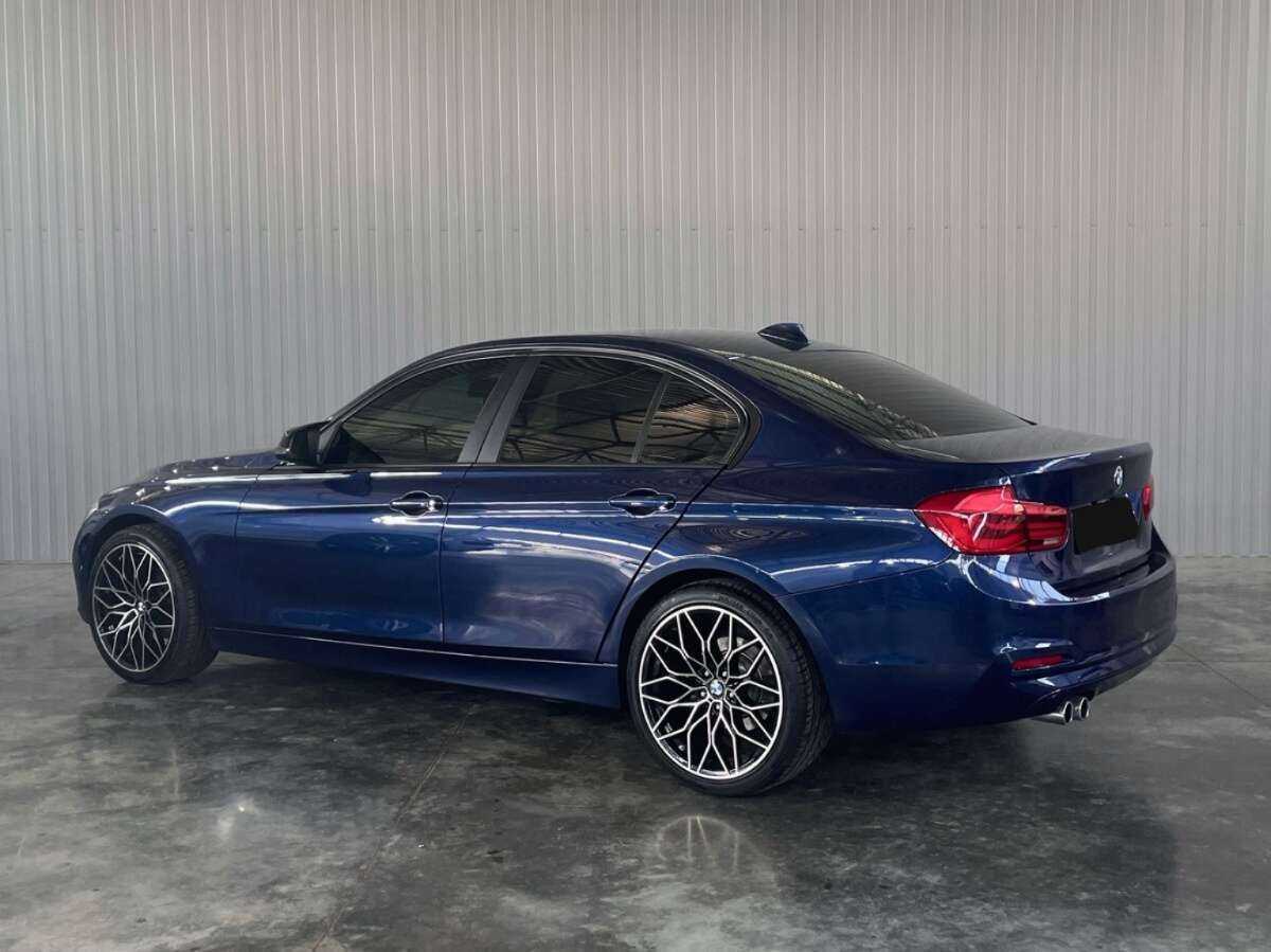 Купить BMW 3 серии с пробегом. Фото: #6