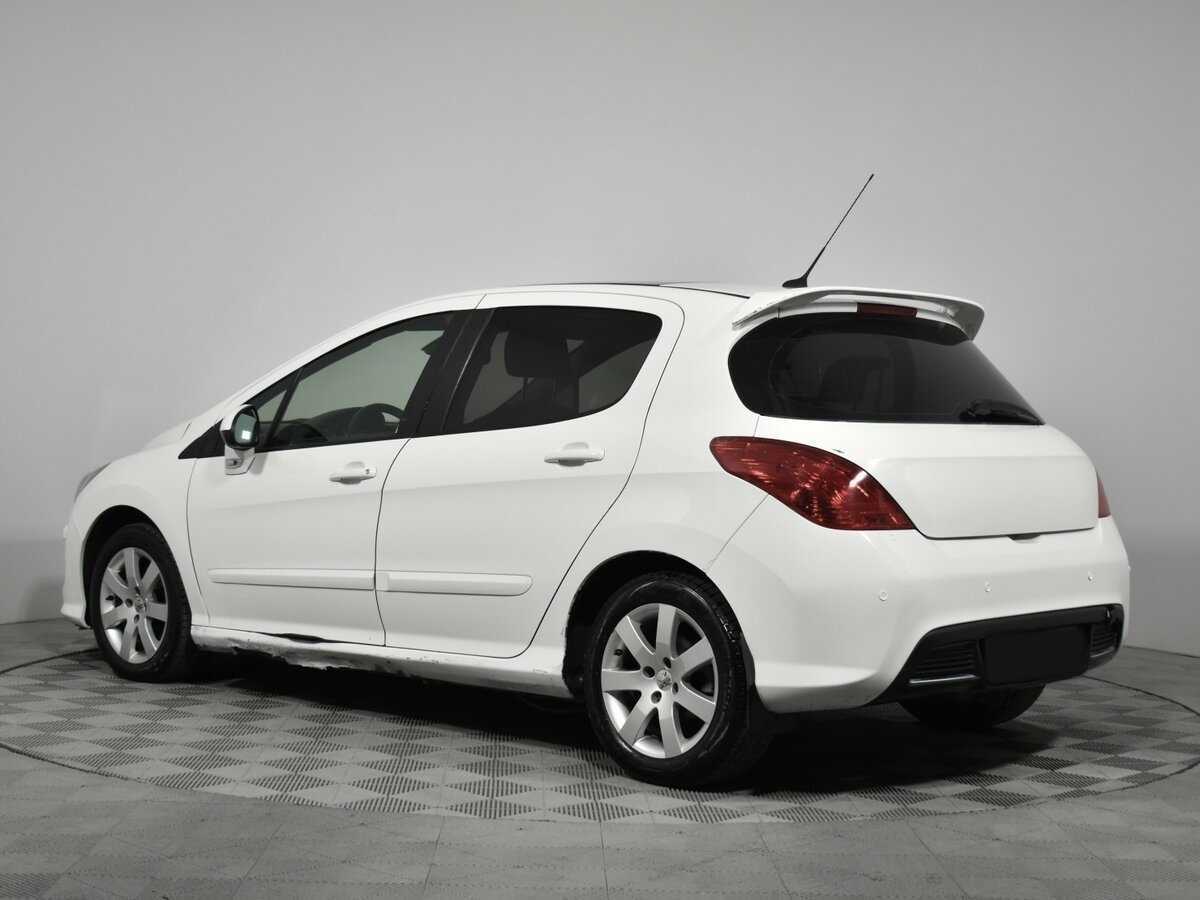 Купить Peugeot 308 с пробегом. Фото: #5