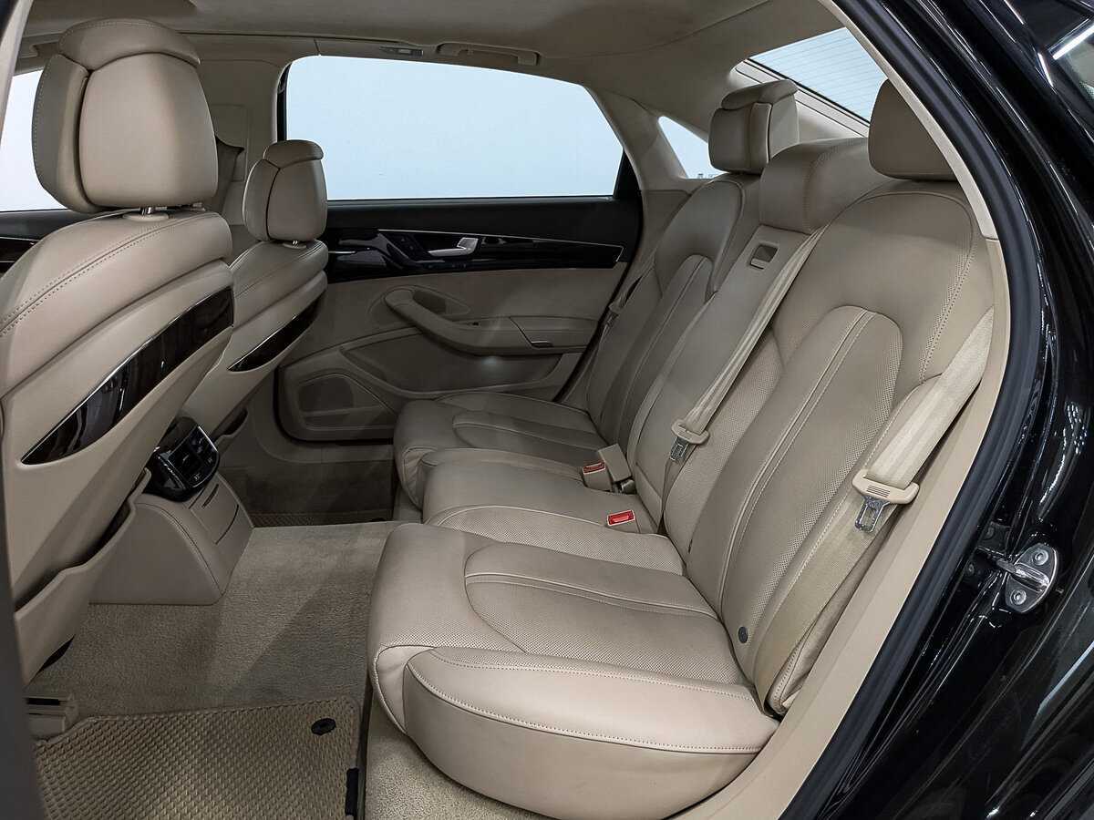 Купить Audi A8 с пробегом. Фото: #17
