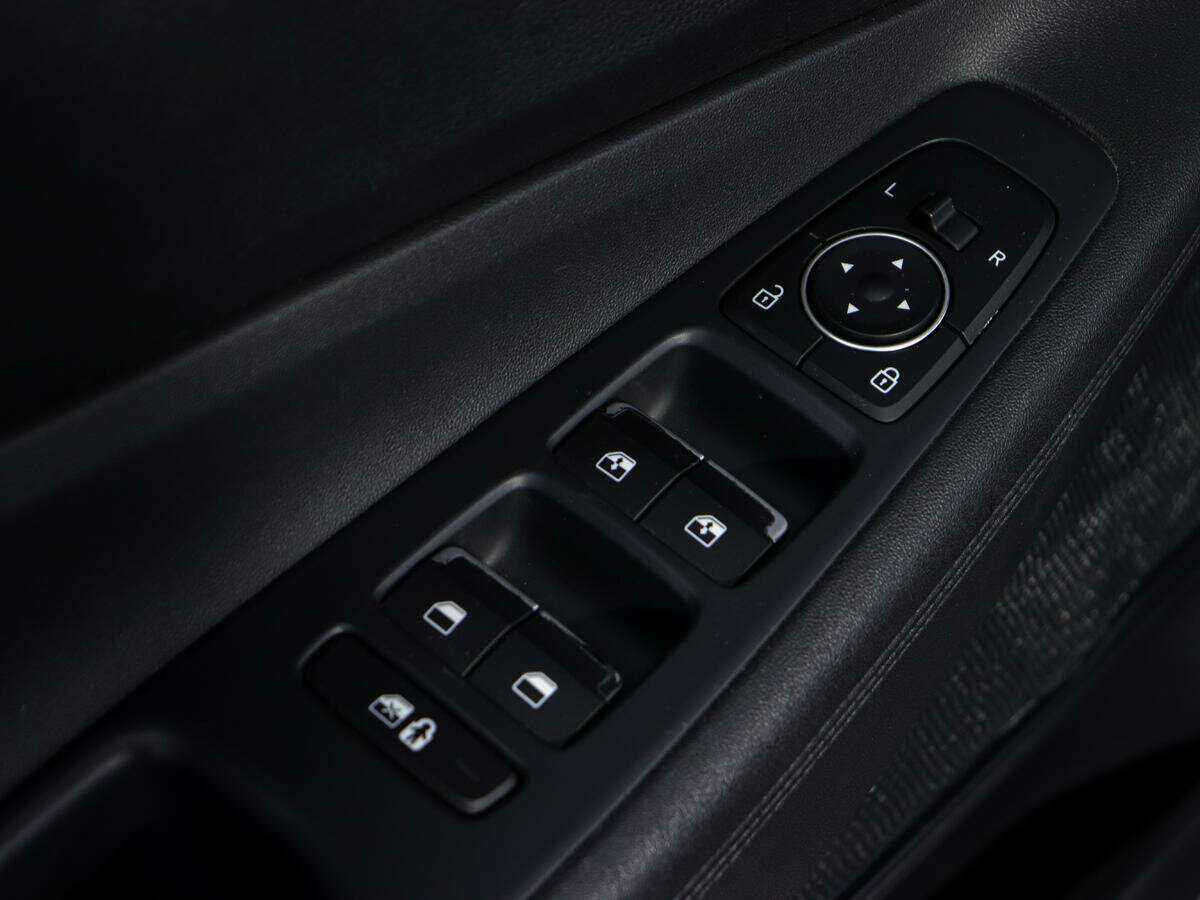 Купить Hyundai Santa Fe с пробегом. Фото: #16