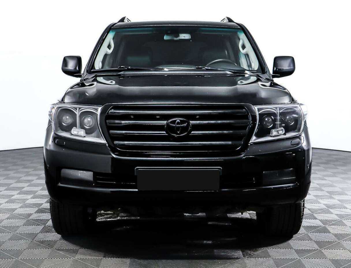 Купить Toyota Land Cruiser с пробегом. Фото: #1