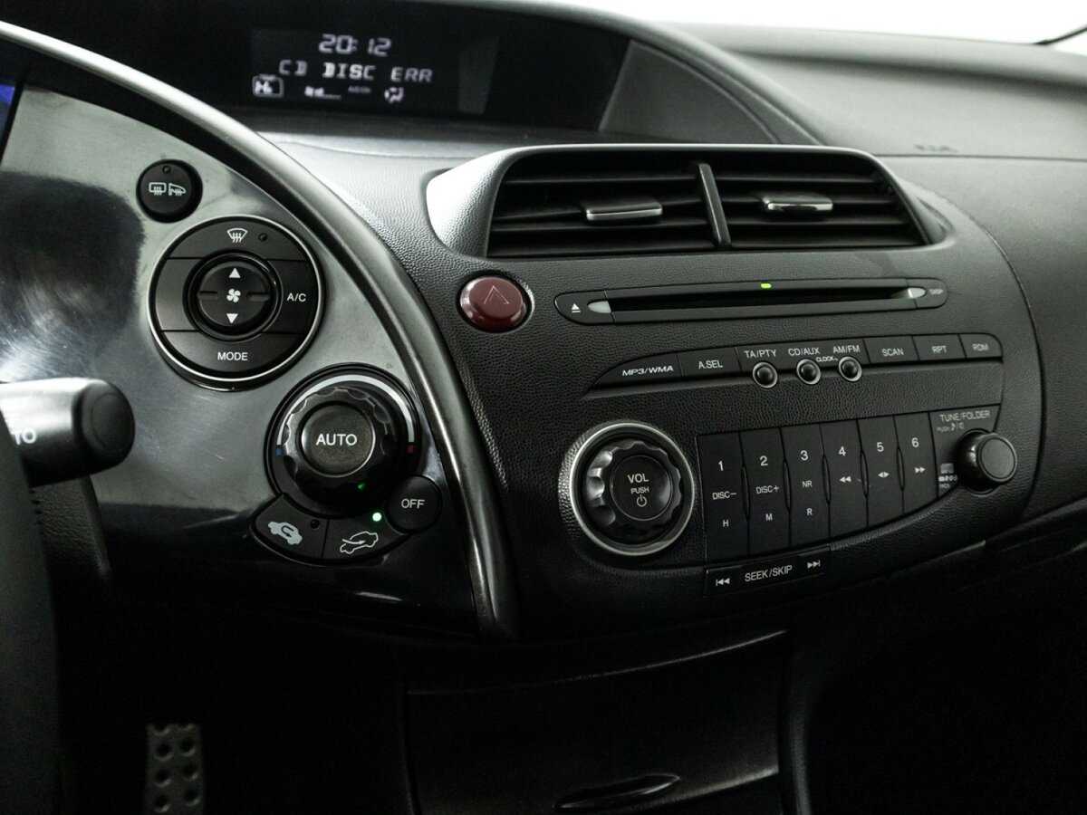 Купить Honda Civic с пробегом. Фото: #14