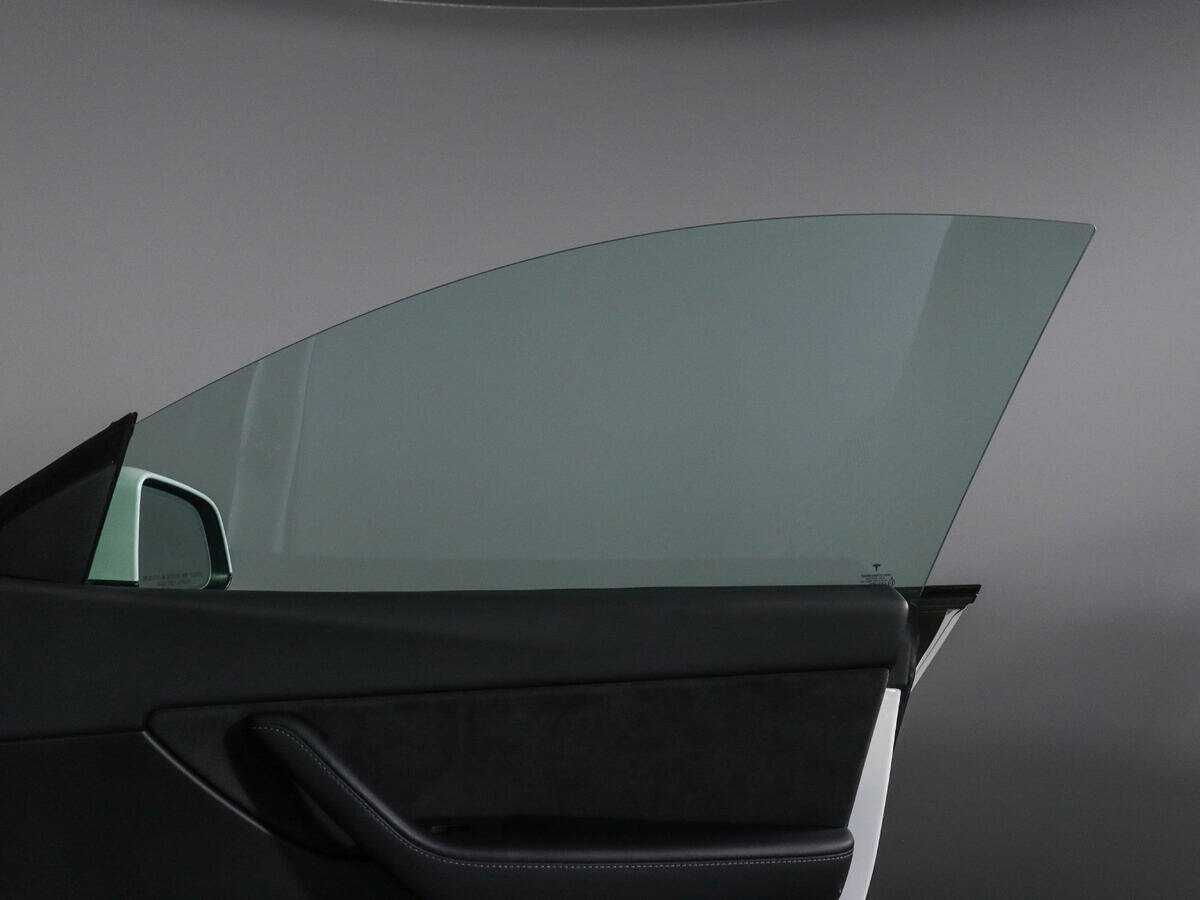 Купить Tesla Model Y с пробегом. Фото: #27