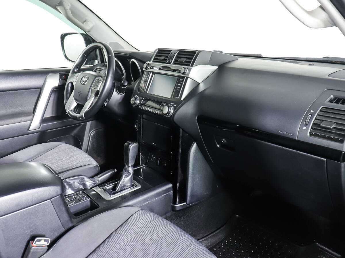 Купить Toyota Land Cruiser Prado с пробегом. Фото: #7