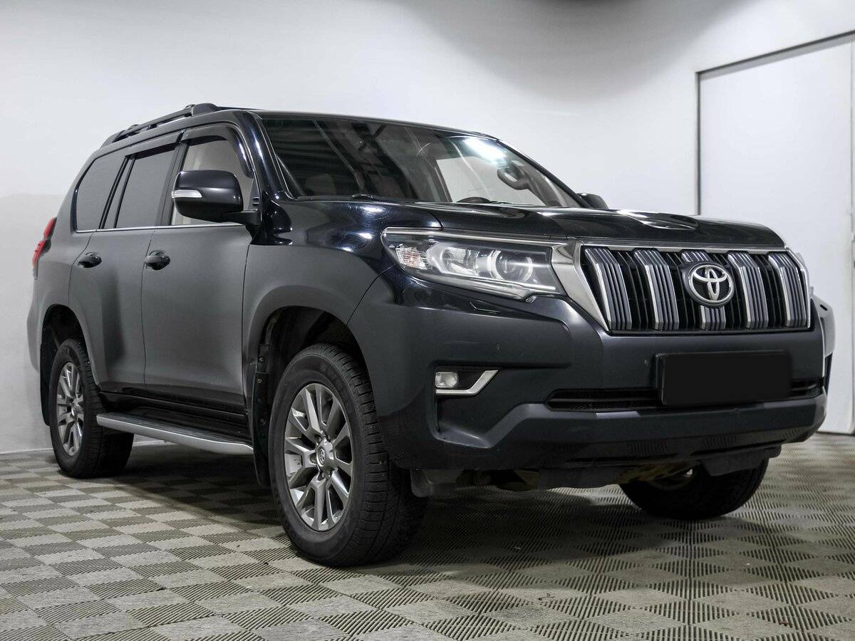 Купить Toyota Land Cruiser Prado с пробегом. Фото: #2