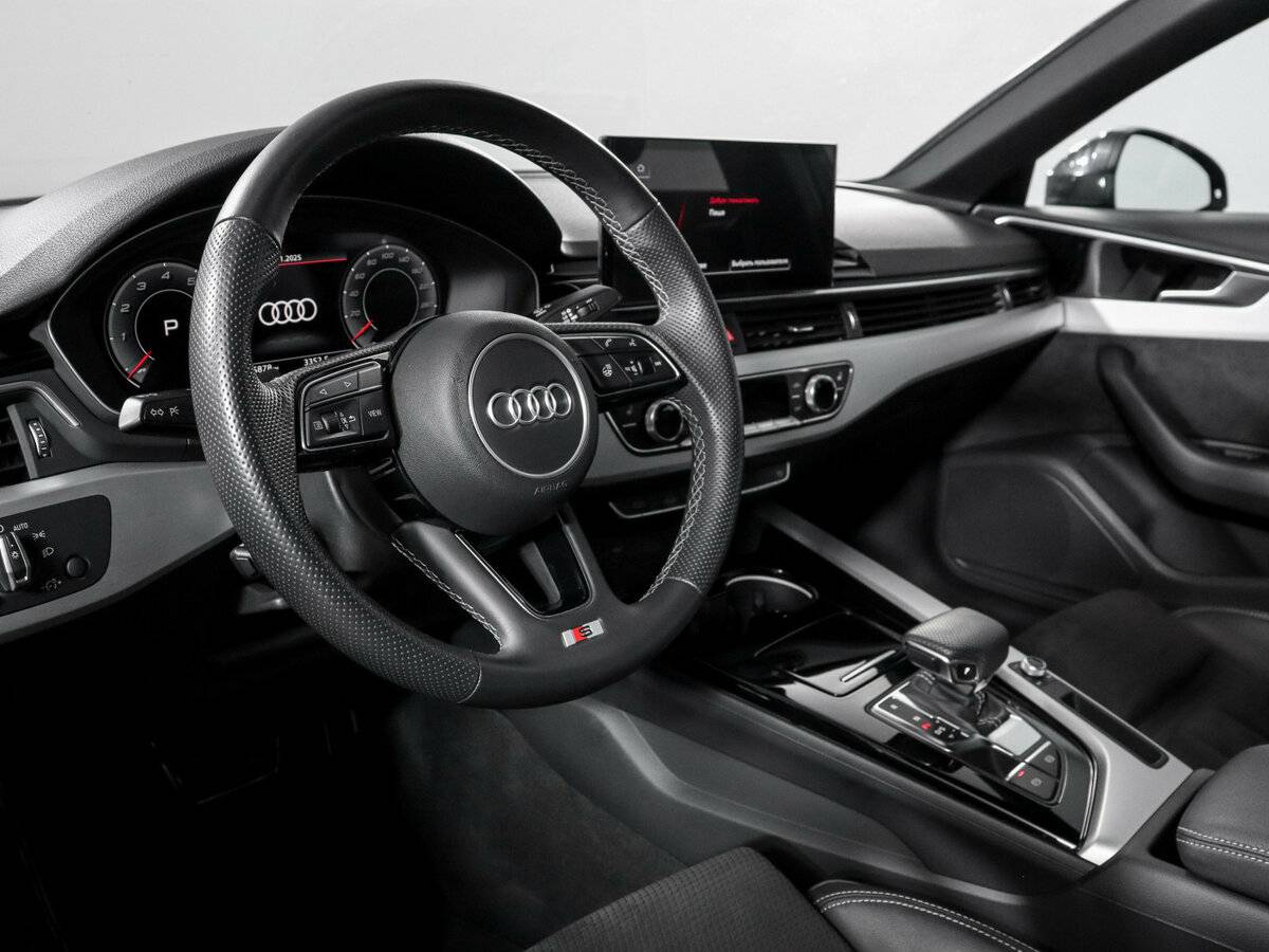 Купить Audi A4 с пробегом. Фото: #10
