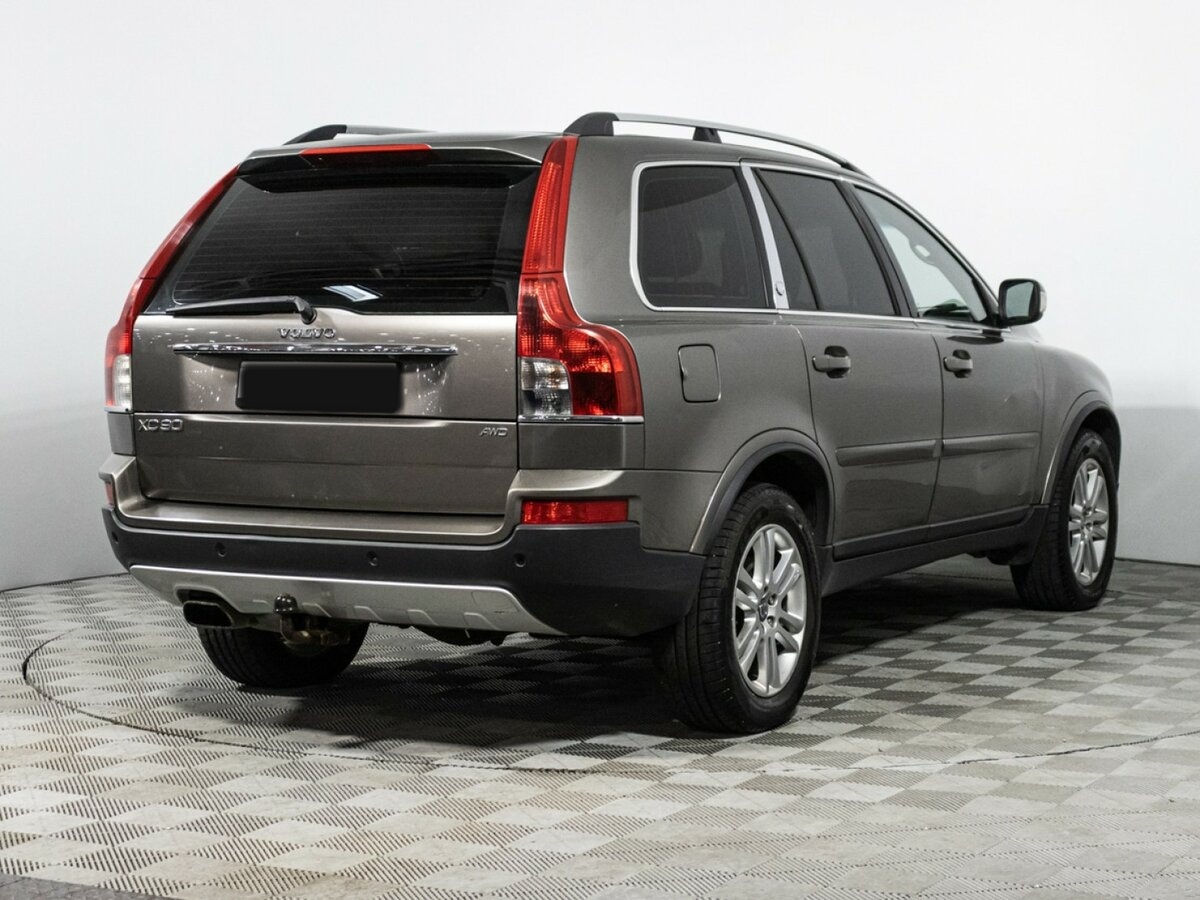 Купить Volvo XC90 с пробегом. Фото: #3
