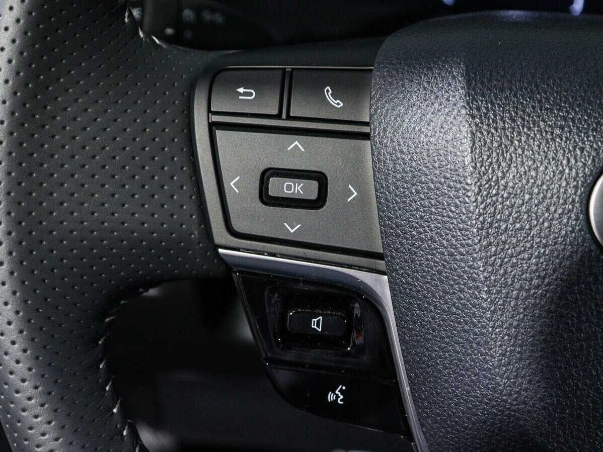 Купить Toyota Camry с пробегом. Фото: #20