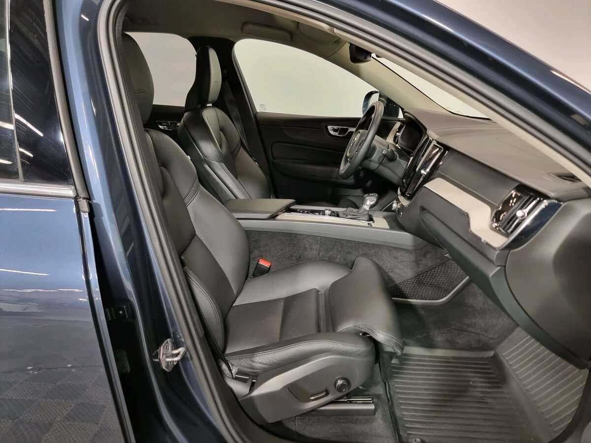 Купить Volvo XC60 с пробегом. Фото: #12