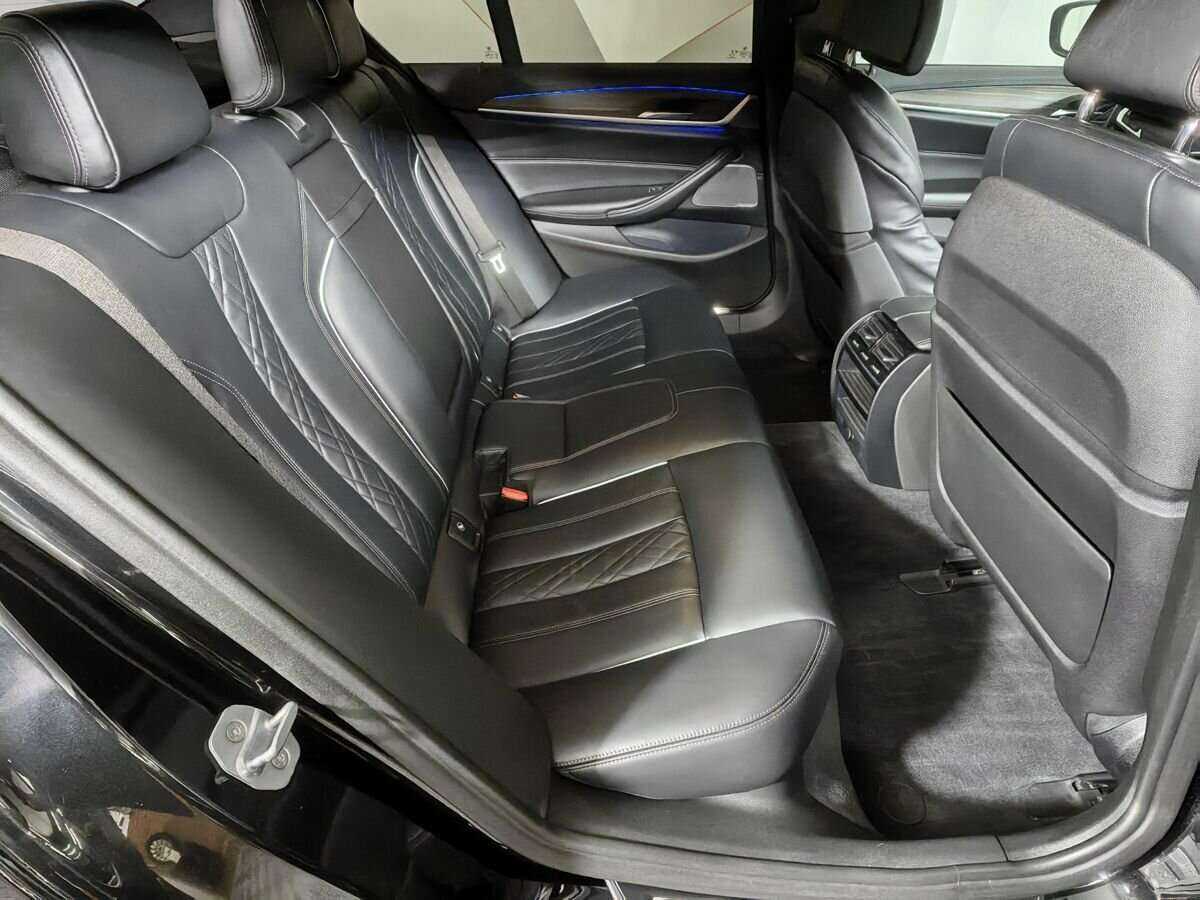 Купить BMW 5 серии с пробегом. Фото: #11
