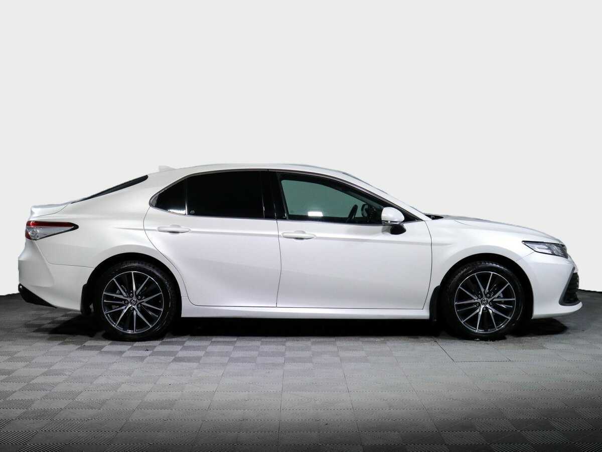 Купить Toyota Camry с пробегом. Фото: #3