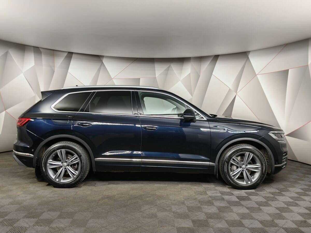 Купить Volkswagen Touareg с пробегом. Фото: #5