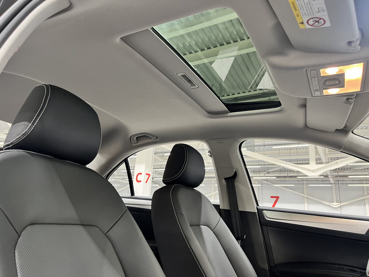 Купить Skoda Rapid с пробегом. Фото: #20