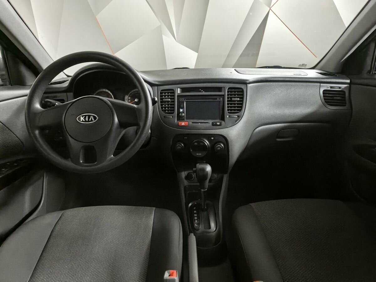 Купить Kia Rio с пробегом. Фото: #9