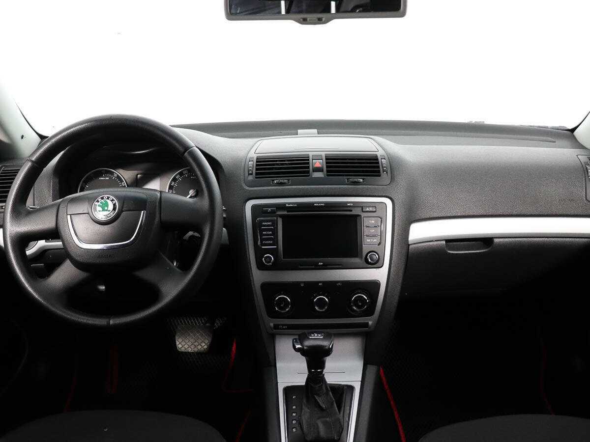 Купить Skoda Octavia с пробегом. Фото: #12