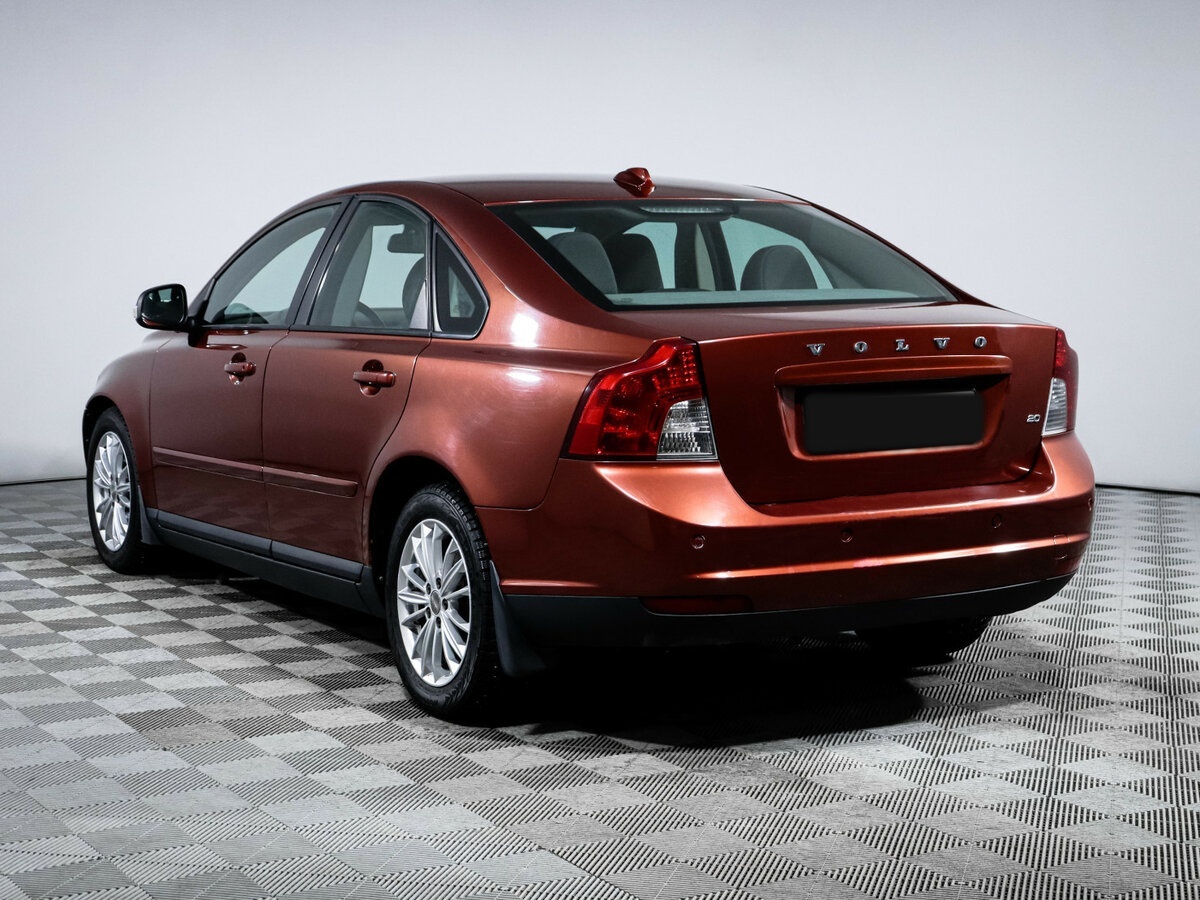Купить Volvo S40 с пробегом. Фото: #6