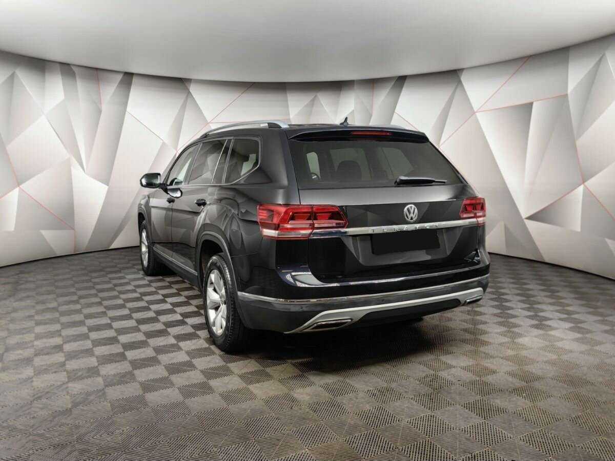 Купить Volkswagen Teramont с пробегом. Фото: #3