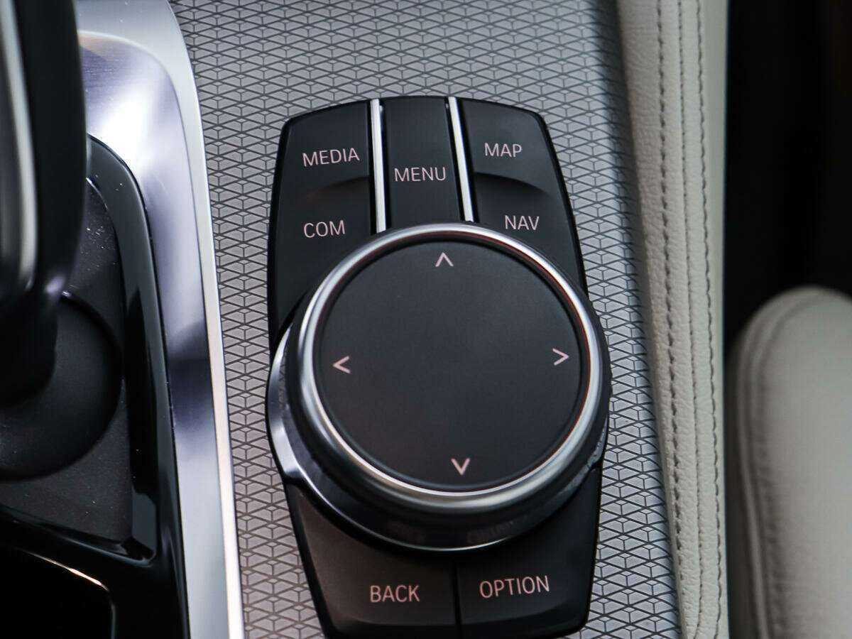 Купить BMW 5 серии с пробегом. Фото: #23