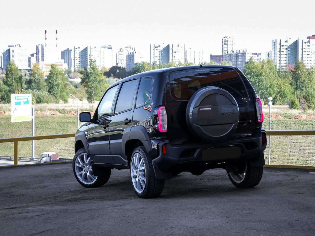 Купить Lada (ВАЗ) Niva Travel с пробегом. Фото: #17