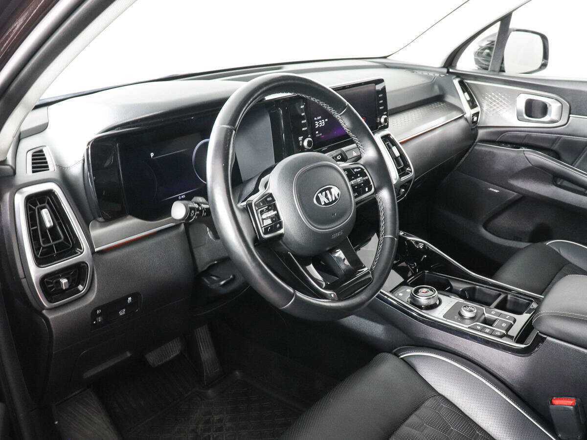 Купить Kia Sorento с пробегом. Фото: #8