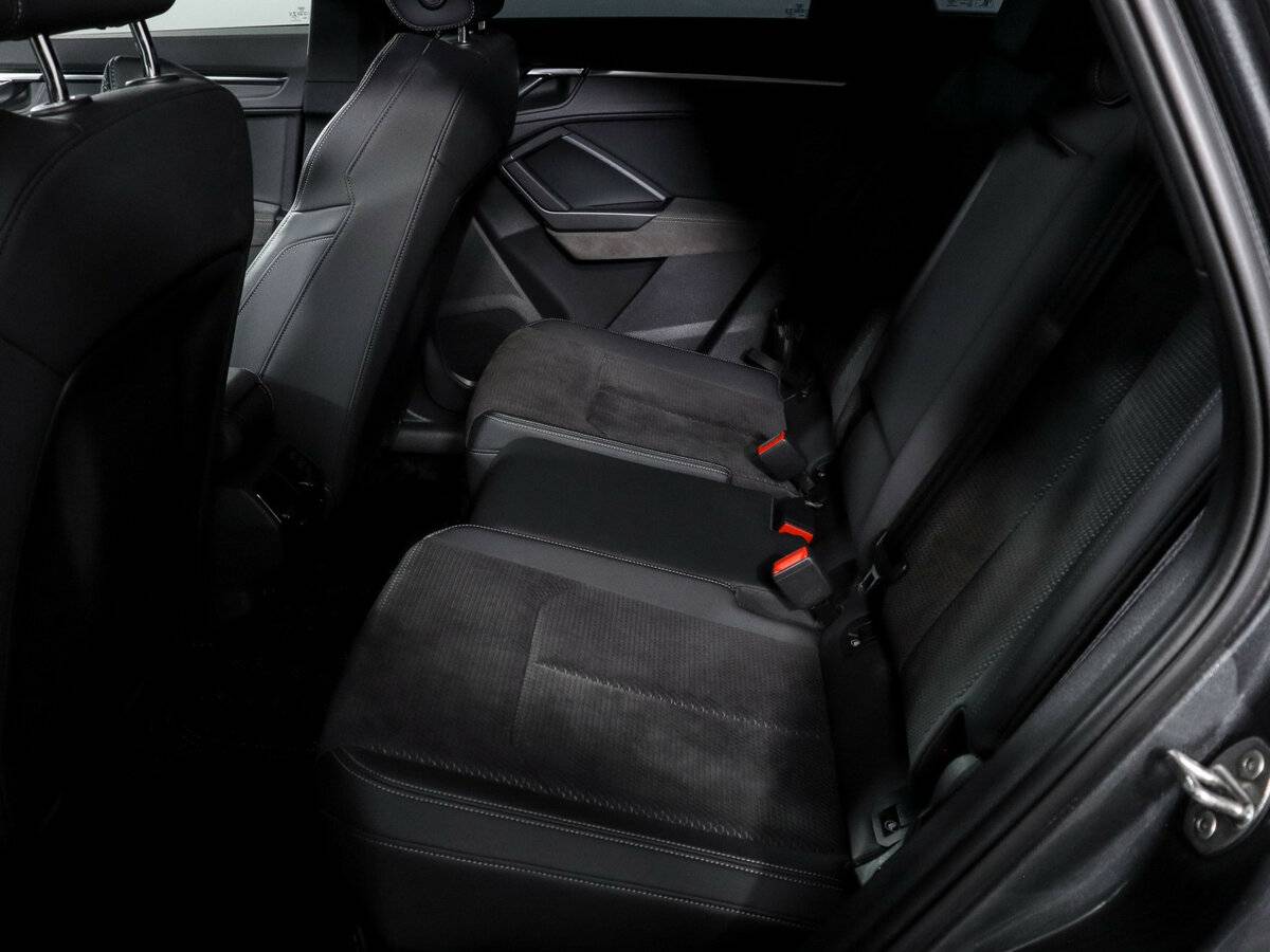 Купить Audi Q3 с пробегом. Фото: #7