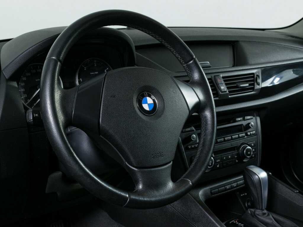 Купить BMW X1 с пробегом. Фото: #11