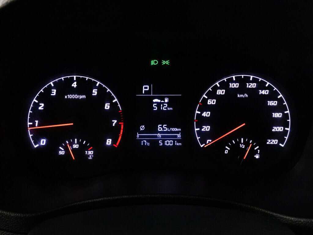 Купить Hyundai Solaris с пробегом. Фото: #11