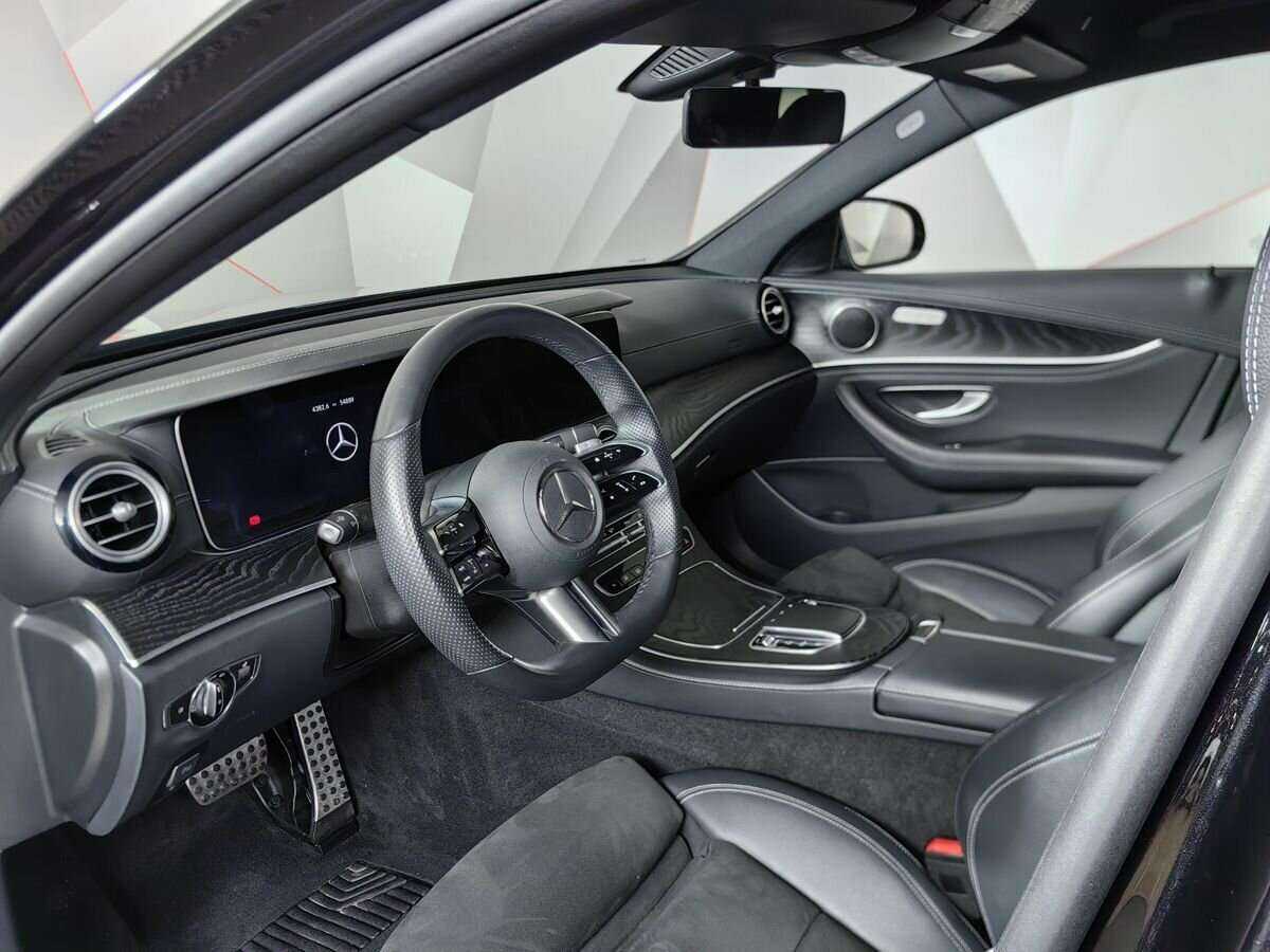 Купить Mercedes-Benz E-Класс с пробегом. Фото: #13