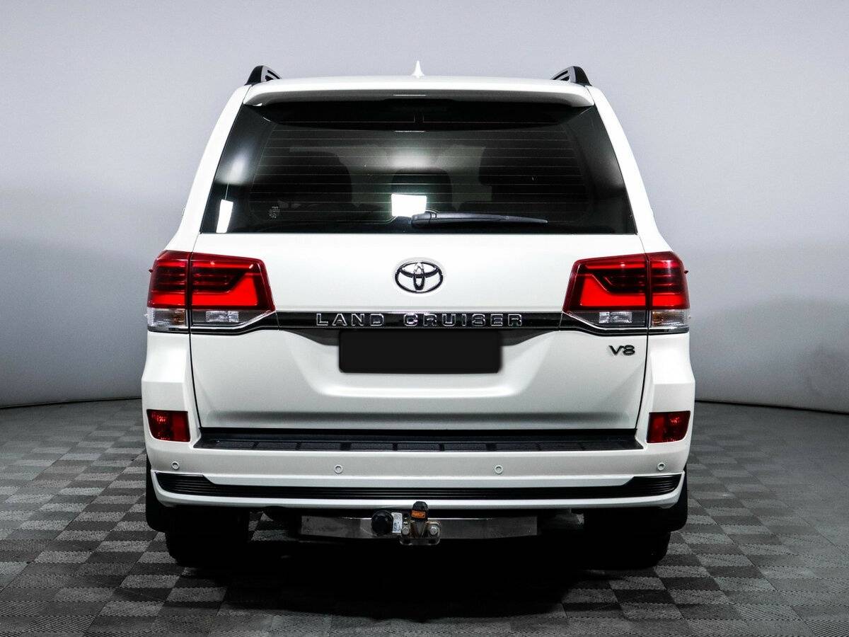 Купить Toyota Land Cruiser с пробегом. Фото: #5