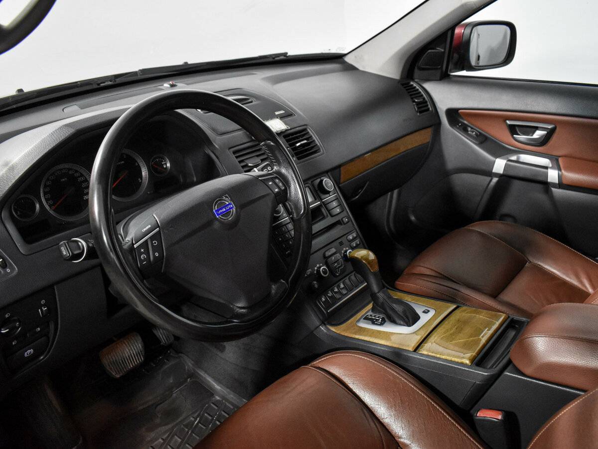 Купить Volvo XC90 с пробегом. Фото: #6